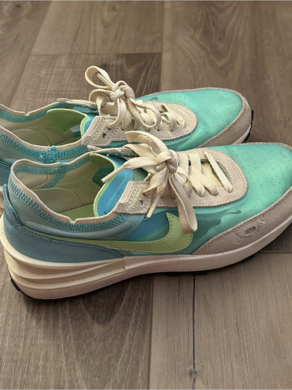 Nike Waffle One sneakers in color "Bleached Aqua/Lime Glow"